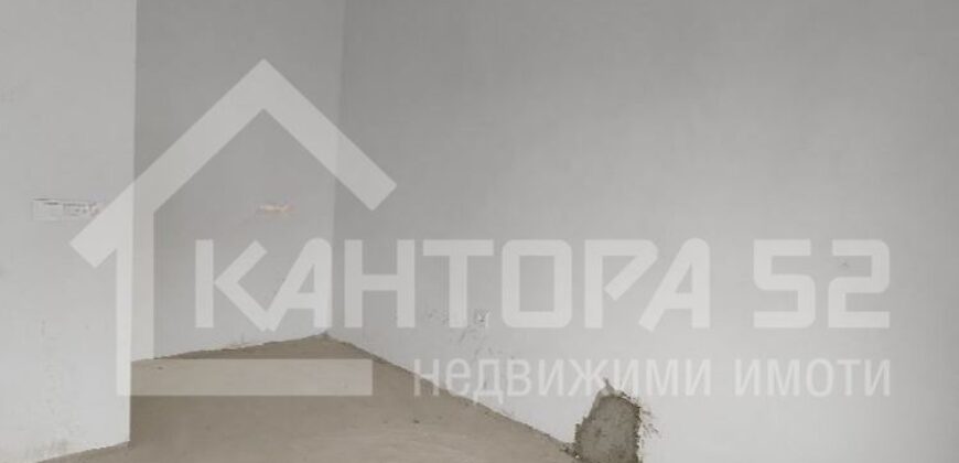 ТОП ЛОКАЦИЯ ! ТОП ЦЕНА ЗА РАЙОНА ! ПРОСТОРЕН ДВУСТАЕН АПАРТАМЕНТ ! НА ПЕШЕХОДНО РАЗСТОЯНИЕ ОТ ЦЕНТЪРА !