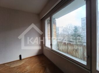 4-стаен – Варна, Левски